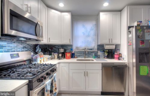 226 Mansion Ave, West Deptford NJ  08086-2544 exterior