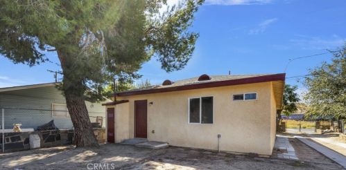 16518 E St, Victorville, CA 92395-2914