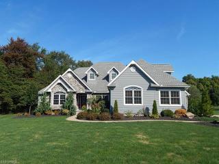 785 Chardoney Dr, Wadsworth, OH 44281-7707