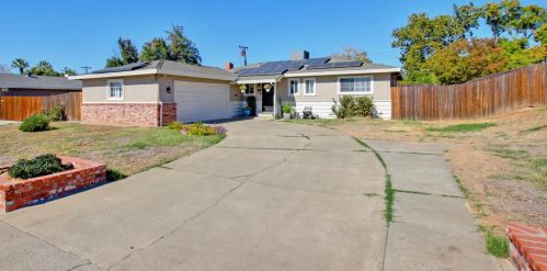 3831 Woodhue Way, North Highlands, CA 95660-5338