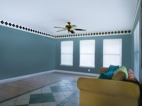 1107 Delano St, Austin TX  78721-2101 exterior