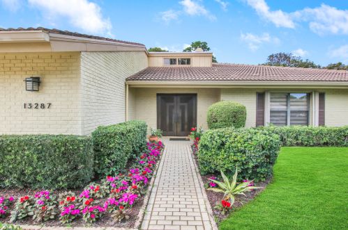 13287 Saffron Cir, West Palm Beach, FL 33418-6925