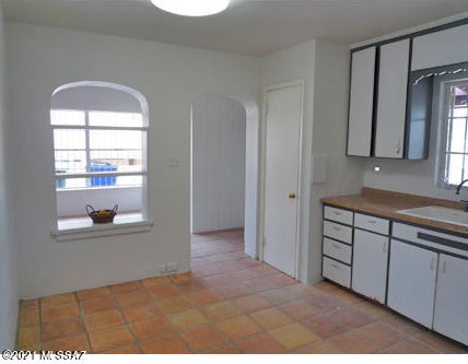 726 Erin Ave, Tucson, AZ 85711-1146