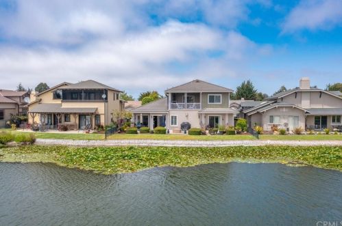 660 Avocet Way, Pismo Beach CA  93420-5571 exterior