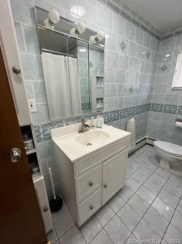 115 Perkins St, Bristol CT  06010-2978 exterior