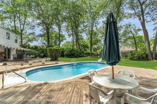 1803 M St, Belmar NJ  07719-3319 exterior