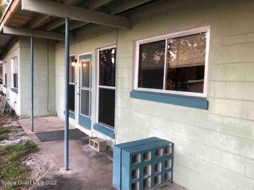 4460 Rosehill Ave, Titusville, FL 32780-6487