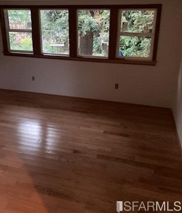 565 Hurlingame Ave, Redwood City, CA 94063-3409