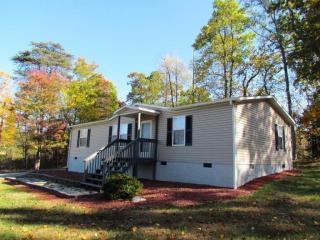 5010 Old Franklin Tpke, Glade Hill, VA 24092-3739