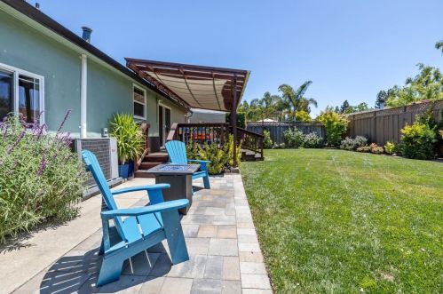 1200 Judson St, Belmont CA  94002-2845 exterior