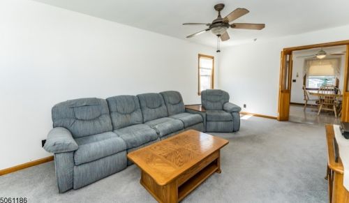 524 Laurel Ave, Roselle Park NJ  07204-1542 exterior
