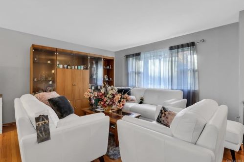 23 Raker Rd, Poughkeepsie NY  12603-5631 exterior