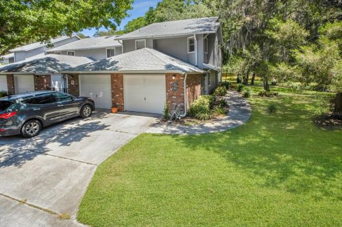 655 Oak Harbour Dr, Altamonte Springs FL  32701-6350 exterior