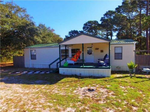 32 Jefferson St, Saint George Island, FL 32328-3327