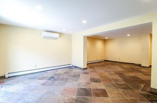 13 Clearview Dr, Brookfield Center CT  06804-1407 exterior