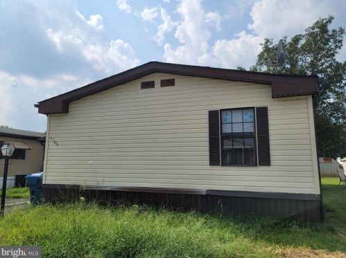 9706 Lowell Dr, Yardley, PA 19067-6130