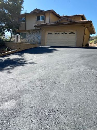 2123 Eastedge Dr, Glendale, CA 91206-1722