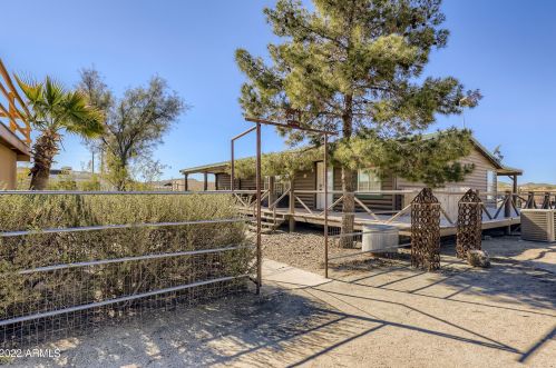 34114 14th St, Phoenix AZ 85085-9294 exterior