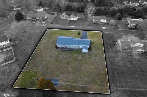 1134 Crestwood Dr, Pottstown PA 19464-2932 exterior