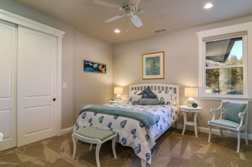 6331 Melody Ln, Newcastle CA  95658-9646 exterior
