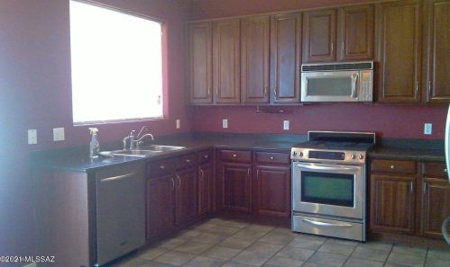 4996 Calle Don Tomas, Tucson, AZ 85757-1417