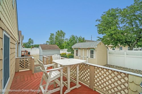 411 Richard Ave, Point Pleasant Beach NJ  08742-2646 exterior
