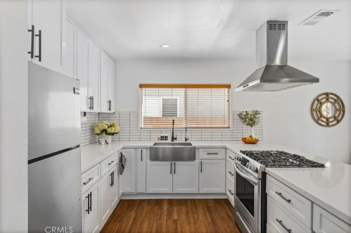 3508 Olive Ave, Long Beach CA  90807-4644 exterior