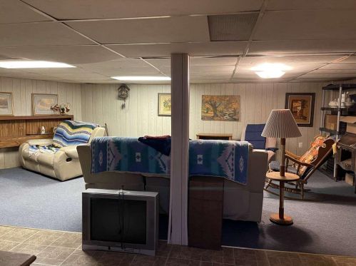 463 Maona Ave, Fond Du Lac, WI 54935-6262