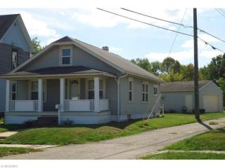 221 State St, Newcomerstown, OH 43832-1454