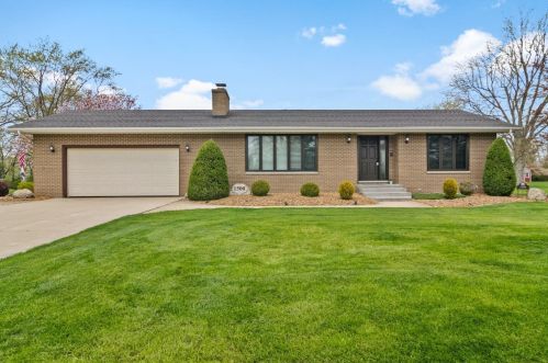 1500 124th Pl, Crown Point, IN 46307-9213