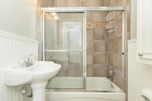 406 17 St, Galveston TX 77550-4968 exterior