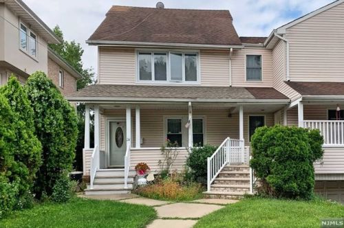 24 Homestead Ave, Palisades Park, NJ 07650-1126