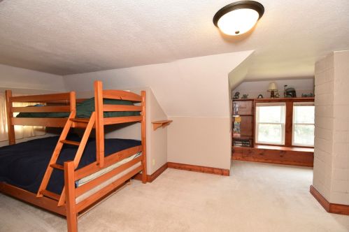 4145 92, Milwaukee WI 53228-2131 exterior