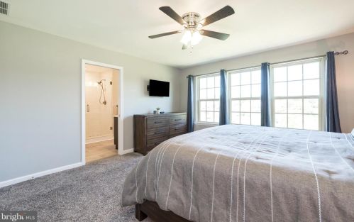 33 Locks Farm Ln, Downingtown PA  19335 exterior