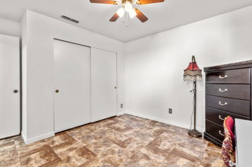 1317 Trinity Way, Turlock CA  95382-0760 exterior