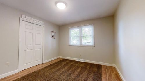 35 Overlook Rd, South Kingstown RI  02882-1246 exterior