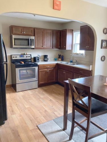 638 Elm St, Allenton, WI 53002-1013