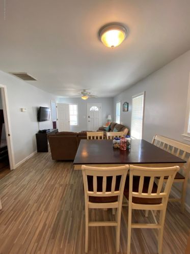 239 Ocean Ave, Point Pleasant Beach NJ  08742-3177 exterior