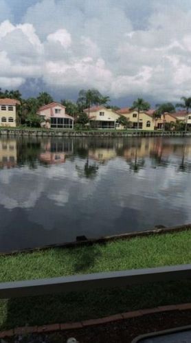 1050 6th Ct, Dania Beach, FL 33004-5414