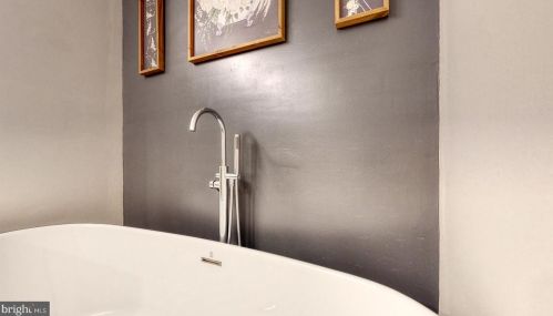 54 Hilldale Rd, Dover DE  19901-3315 exterior