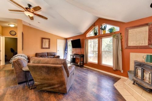 14149 Old Emigrant Trl, Grass Valley CA  95945-8621 exterior