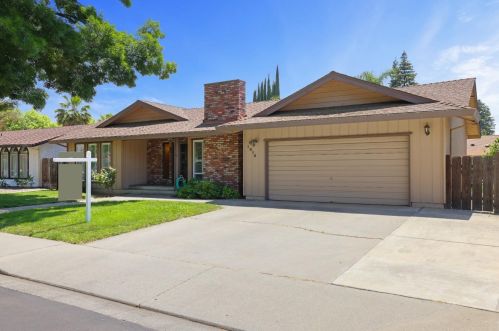 1916 Wylie Dr, Modesto, CA 95355-3835