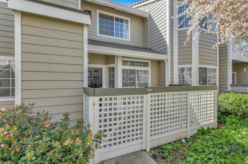 5915 Lake Almanor Dr, San Jose, CA 95123-2441