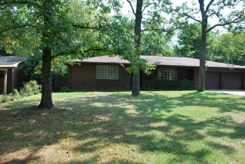 908 C St, Bentonville, AR 72712-0063
