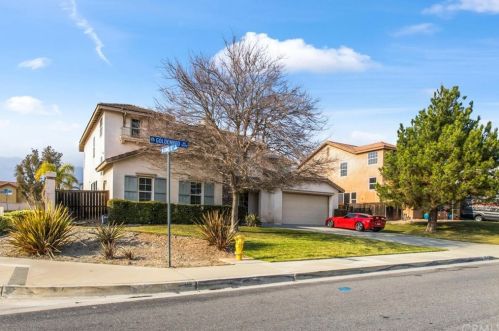 3864 Goldenrod Ave, Rialto, CA 92377-2711