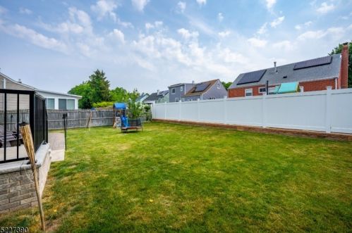 43 Glenwood Ter, Perth Amboy NJ  08863-1329 exterior