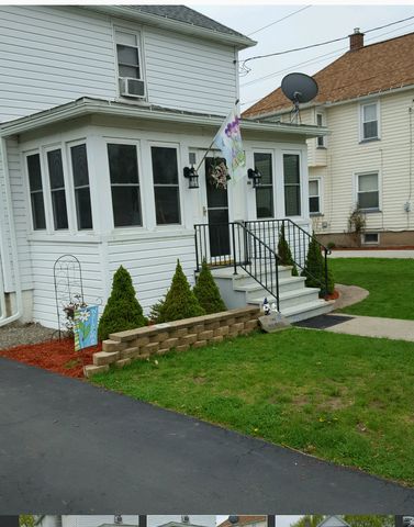 105 Vanderbilt St, Athens, PA 18810-1831