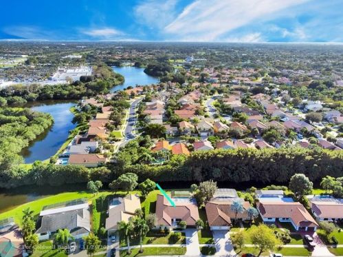 20044 Back Nine Dr, Boca Raton FL  33498-4707 exterior