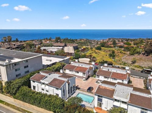 29620 Island View Dr, Palos Verdes Estates CA  90275-4653 exterior