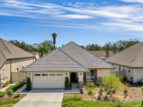 3015 Gibson St, Riverside, CA 92503